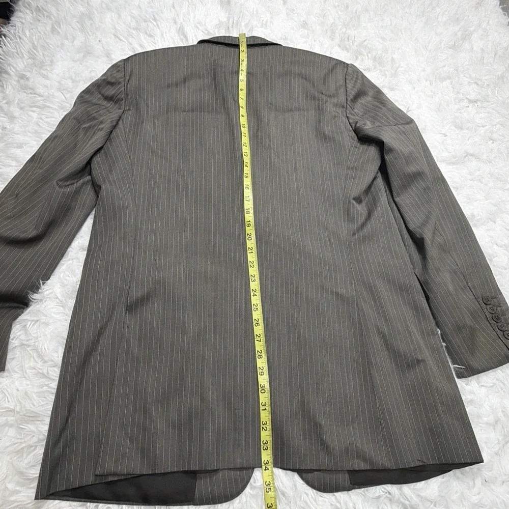 GUCCI Italy Men's Silk Sport Coat Blazer 44L Long Taupe Pinstripe Wedding Formal
